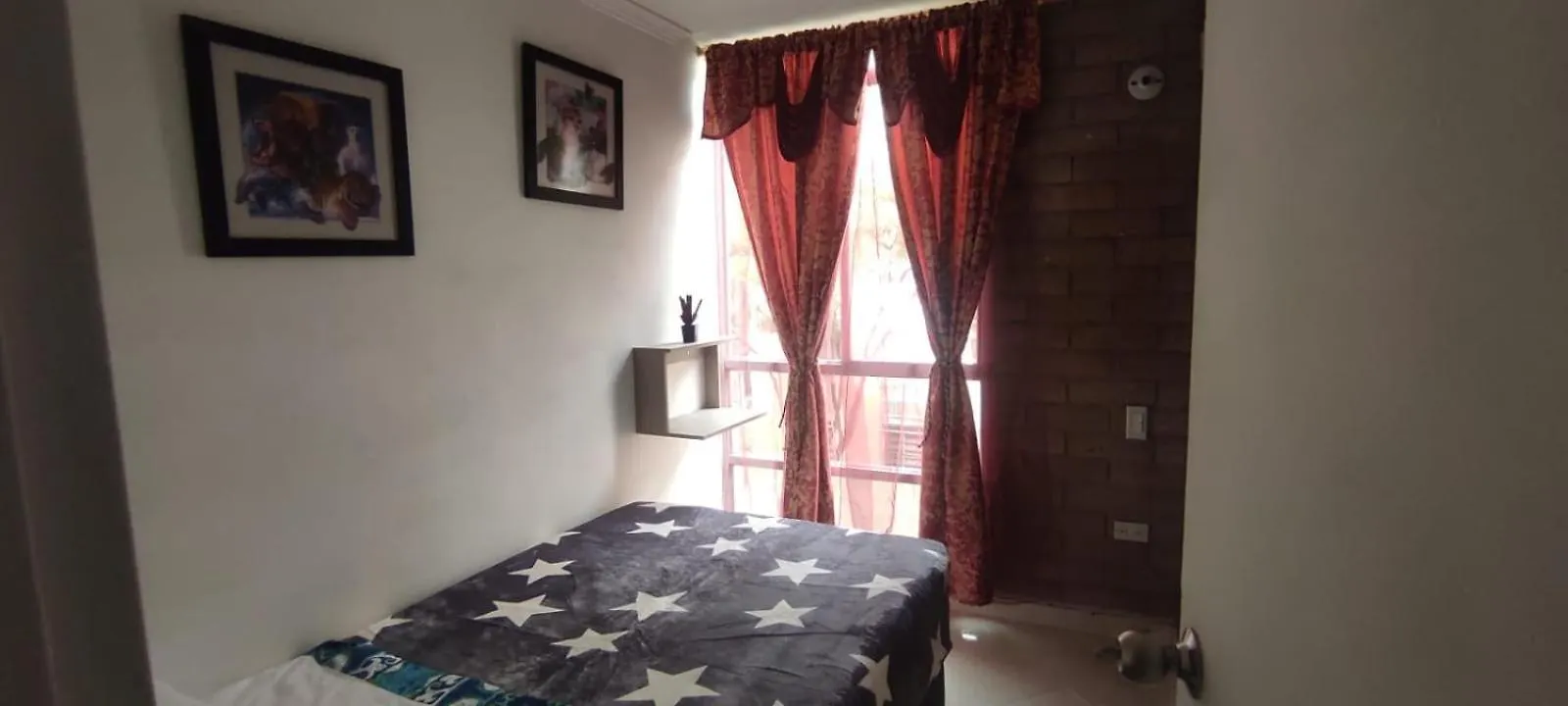 Apartamento Comodo Medellín 0*,  Colombia